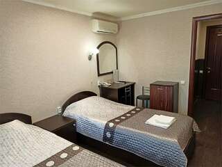 Гостиница Атлантик Рязань Двухместный номер с 1 кроватью или 2 отдельными кроватями-3